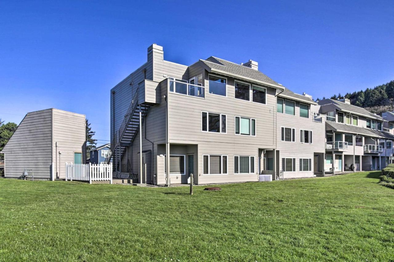 Idyllic Coastal Haven - Whale Watch In Depoe Bay! Apartment Exterior photo