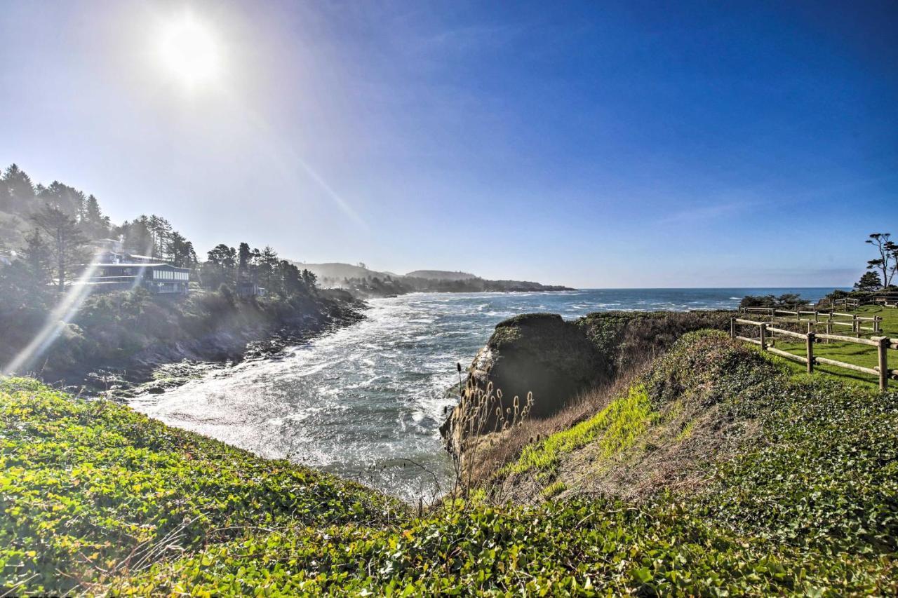 Idyllic Coastal Haven - Whale Watch In Depoe Bay! Apartment Exterior photo