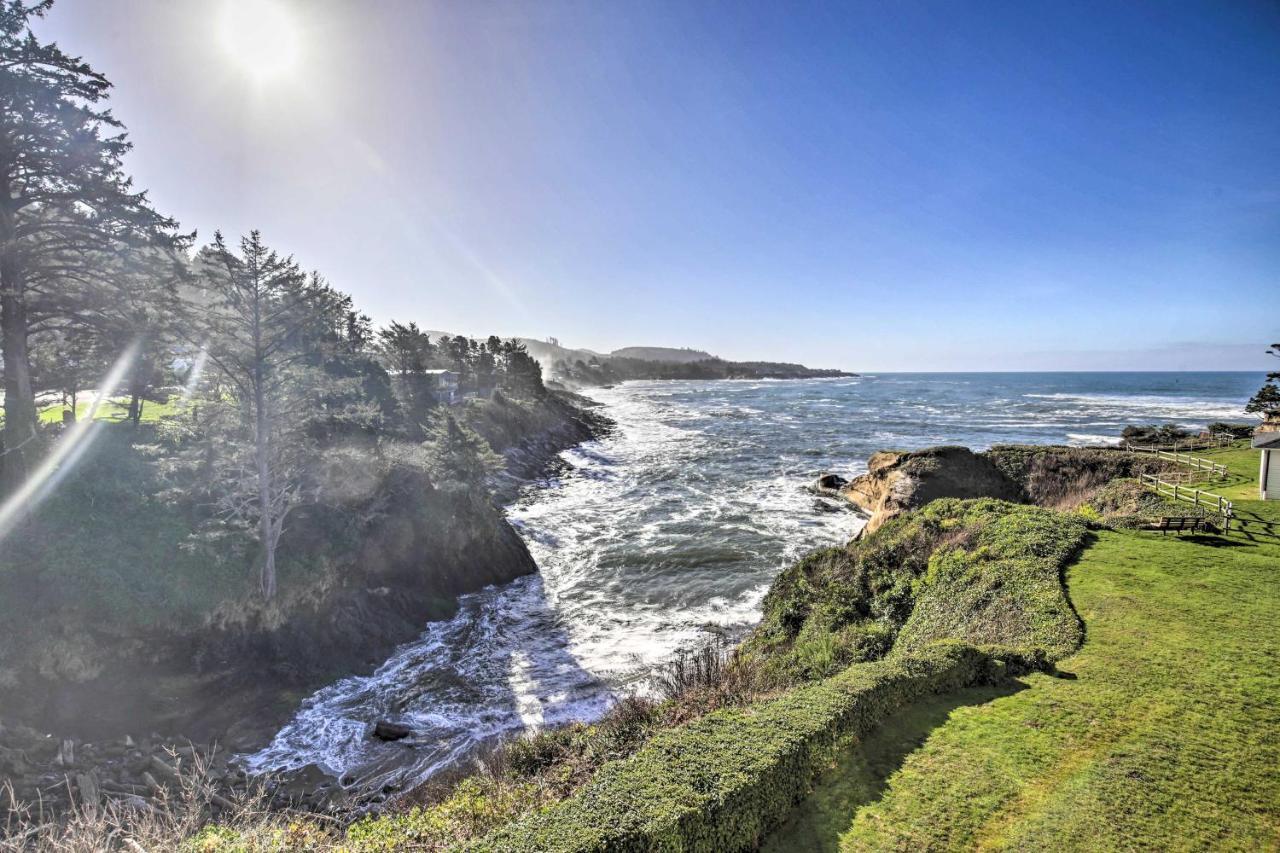 Idyllic Coastal Haven - Whale Watch In Depoe Bay! Apartment Exterior photo